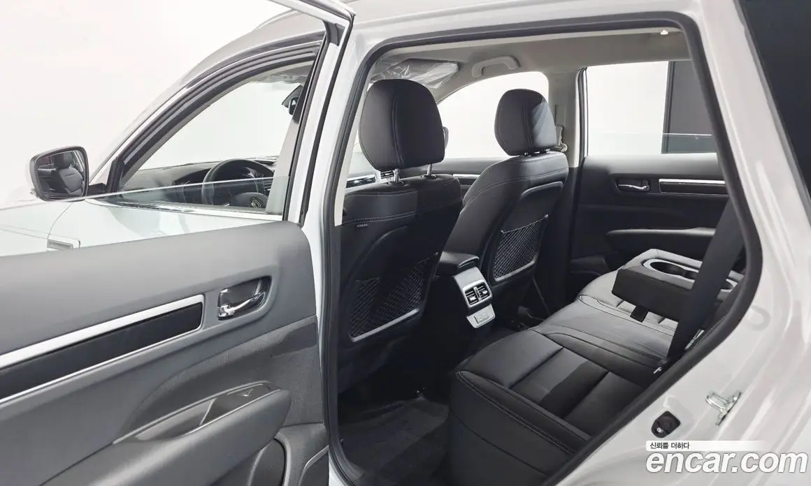 Renault (Samsung) QM6 2026 2.0 автомат (гидро), фото 17