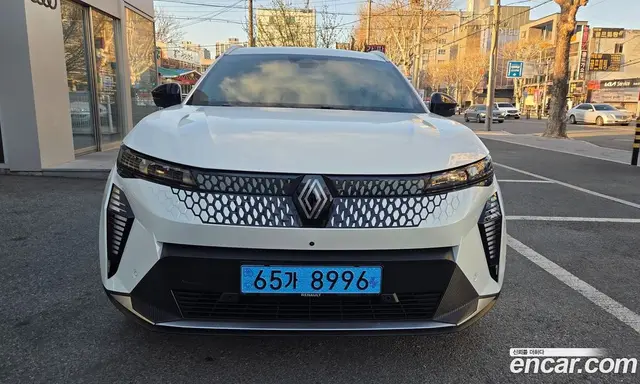 Renault (Samsung) Scenic 2025 автомат (гидро), миниатюра 3