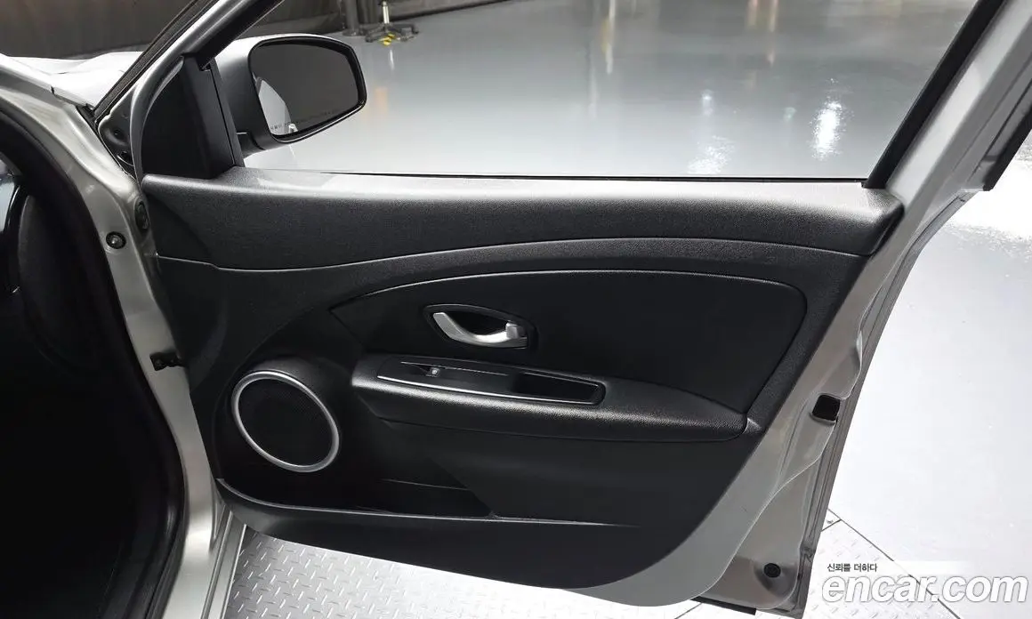 Renault (Samsung) SM3 2015 1.6 автомат (гидро), фото 14