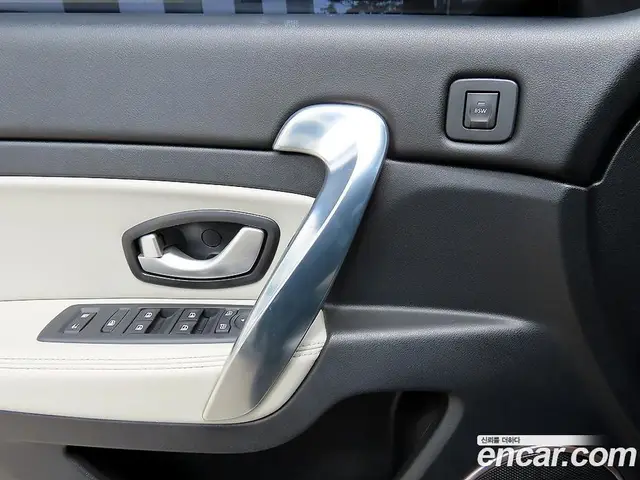 Renault (Samsung) SM5 2015 2.0 автомат (гидро), миниатюра 11
