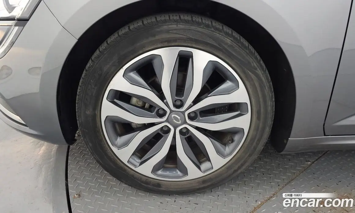 Renault (Samsung) SM6 2016 2.0 автомат (гидро), фото 5
