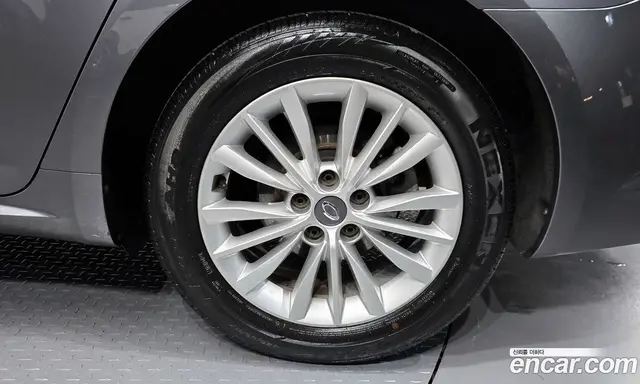 Renault (Samsung) SM6 2016 2.0 автомат (гидро), миниатюра 5