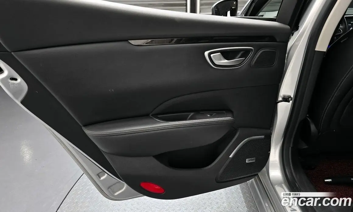 Renault (Samsung) SM6 2016 2.0 автомат (гидро), фото 15
