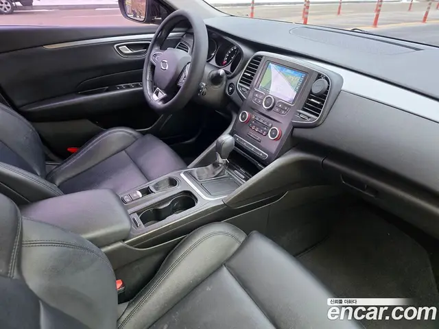 Renault (Samsung) SM6 2017 2.0 автомат (гидро), миниатюра 10