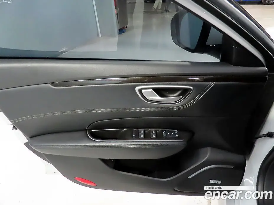 Renault (Samsung) SM6 2018 2.0 автомат (гидро), фото 12
