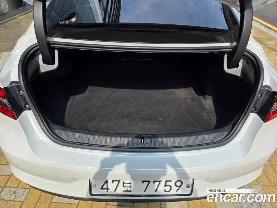 Renault (Samsung) SM6 2018 2.0 автомат (гидро), фото 17