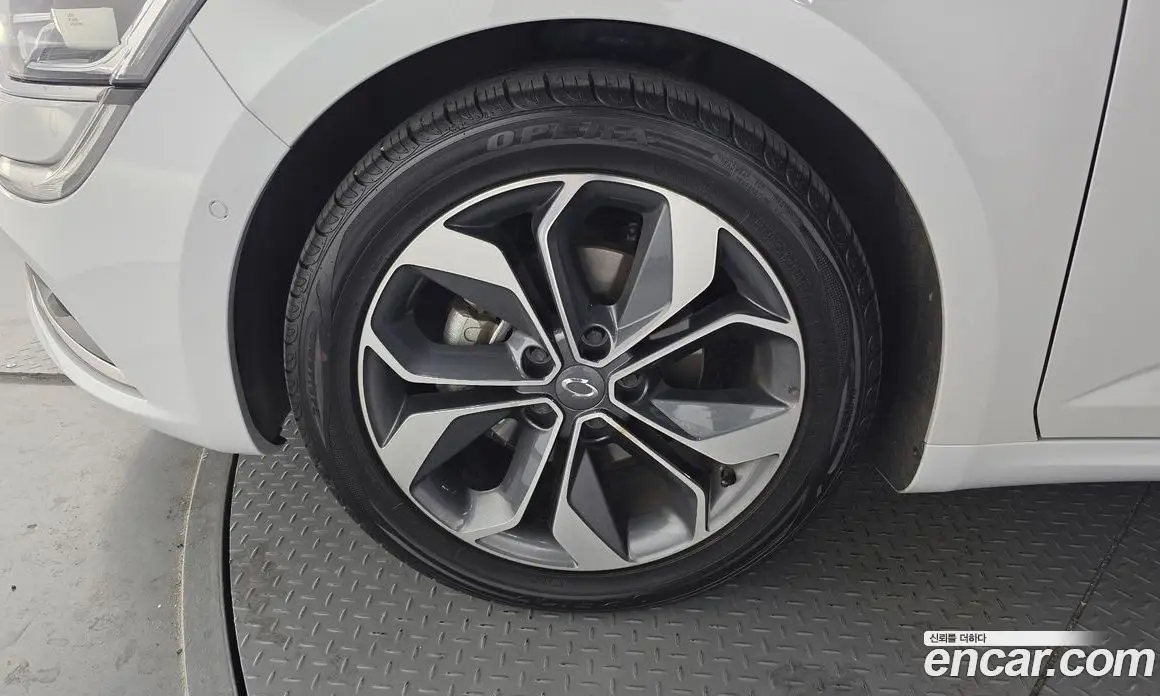Renault (Samsung) SM6 2019 2.0 автомат (гидро), фото 5