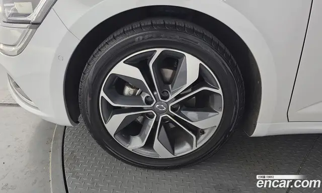 Renault (Samsung) SM6 2019 2.0 автомат (гидро), миниатюра 5