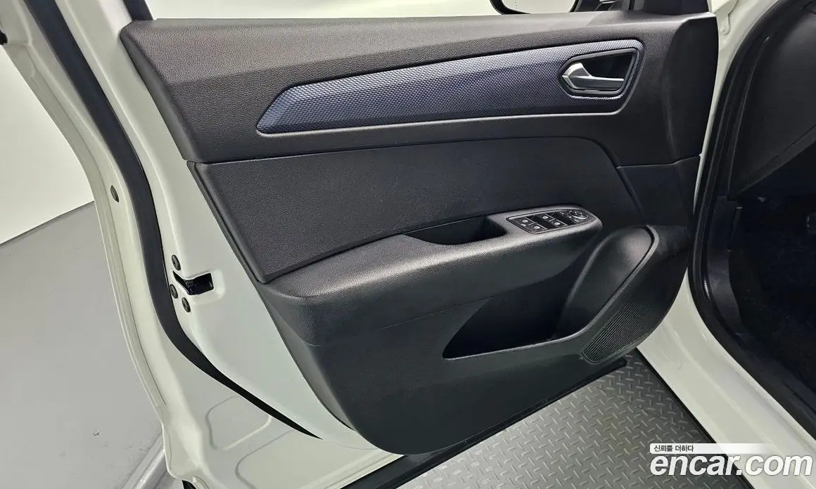 Renault (Samsung) XM3 2020 1.6 автомат (гидро), фото 14