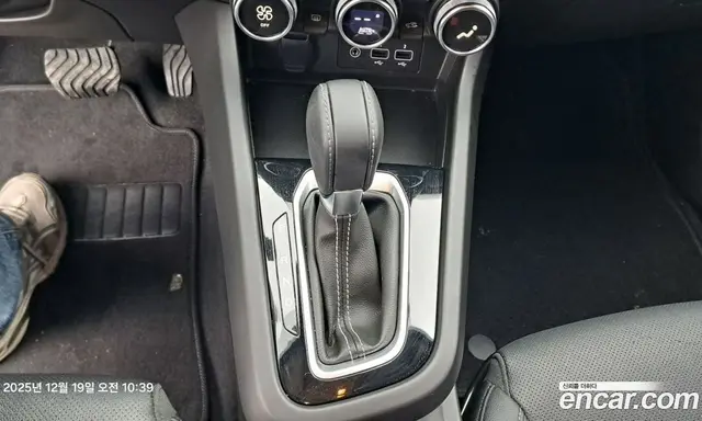 Renault (Samsung) XM3 2023 1.6 автомат (гидро), миниатюра 8