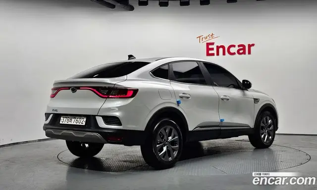 Renault (Samsung) XM3 2024 1.6 автомат (гидро), миниатюра 2