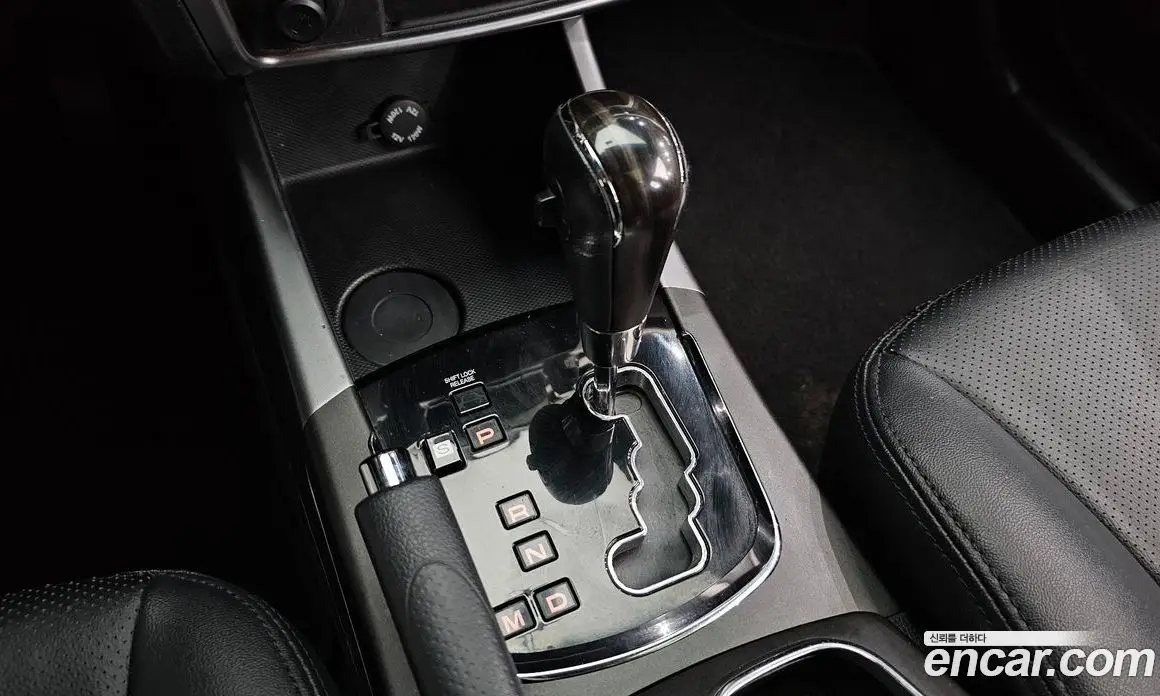 SsangYong Korando 2014 2.0 автомат (гидро), фото 12