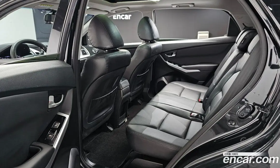 SsangYong Korando 2014 2.0 автомат (гидро), фото 17