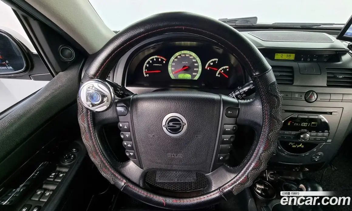 SsangYong Rexton 2008 2.7 автомат (гидро), фото 13