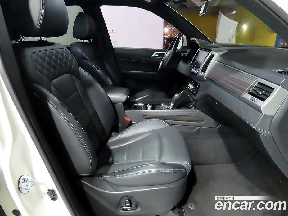 SsangYong Rexton 2017 2.2 автомат (гидро), фото 13