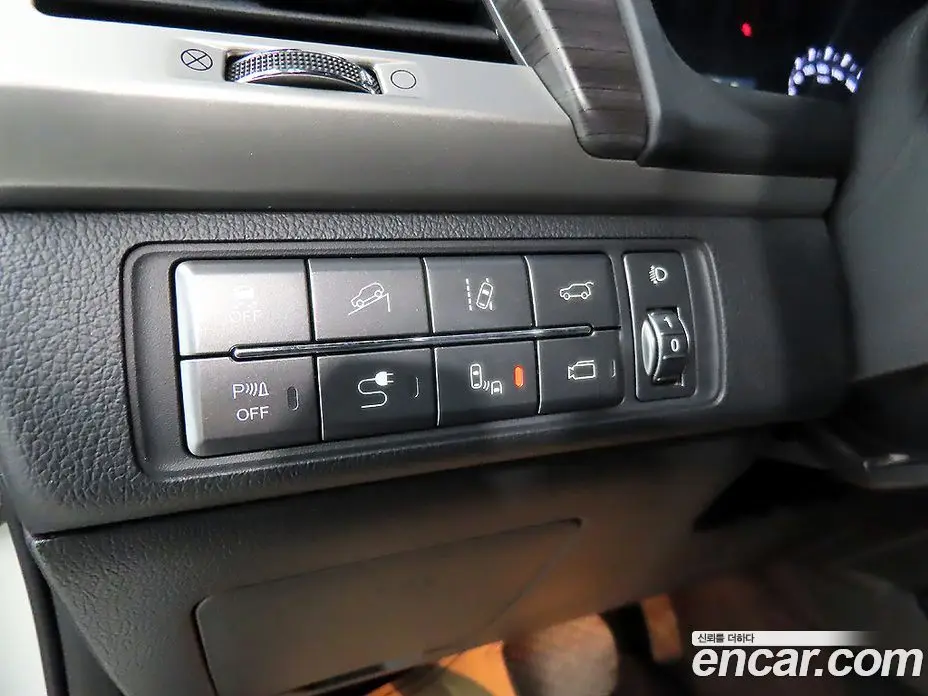 SsangYong Rexton 2017 2.2 автомат (гидро), фото 15