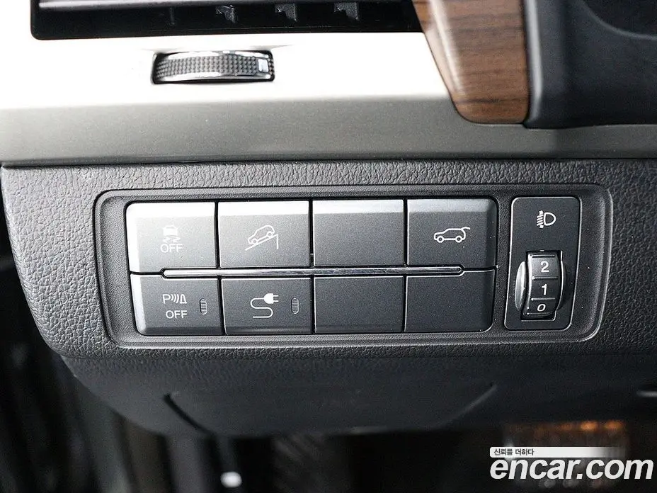 SsangYong Rexton 2018 2.2 автомат (гидро), фото 12