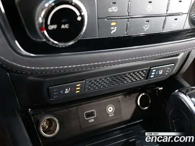 SsangYong Rexton 2018 2.2 автомат (гидро), миниатюра 9