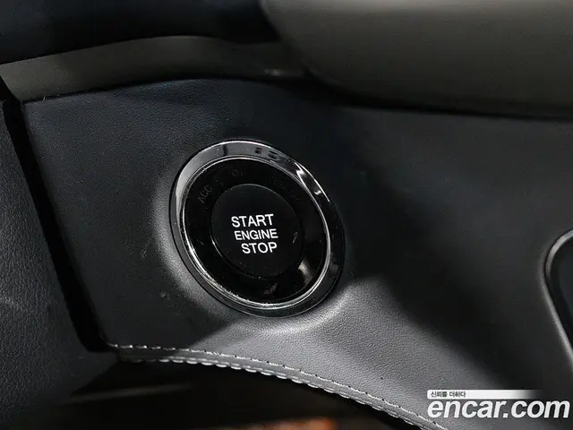 SsangYong Rexton 2018 2.2 автомат (гидро), миниатюра 10