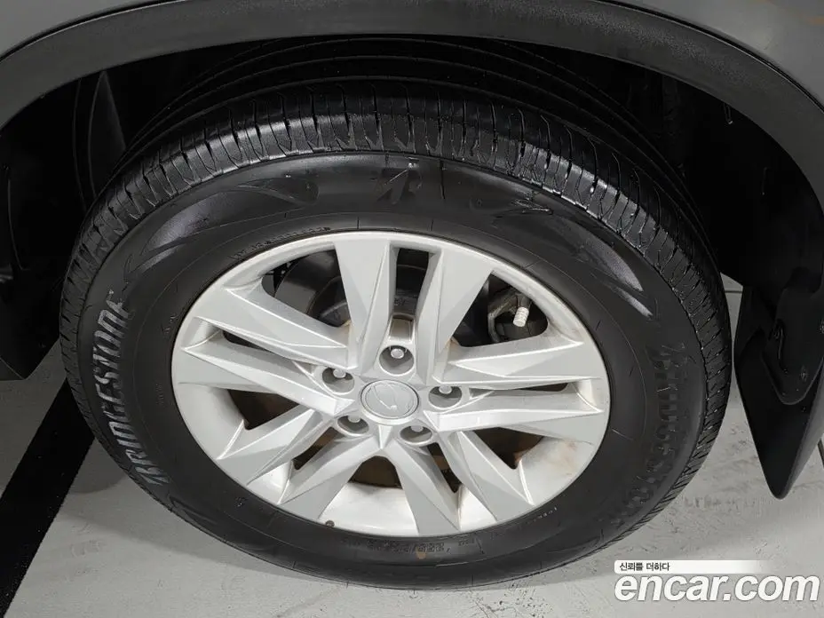 SsangYong Rexton 2018 2.2 автомат (гидро), фото 10