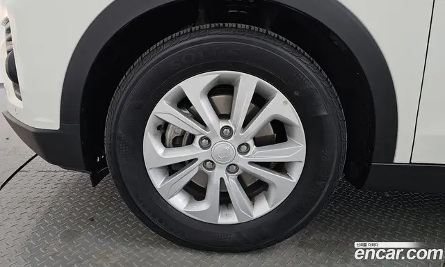 SsangYong TIBOLI 2020 1.5 автомат (гидро), миниатюра 4