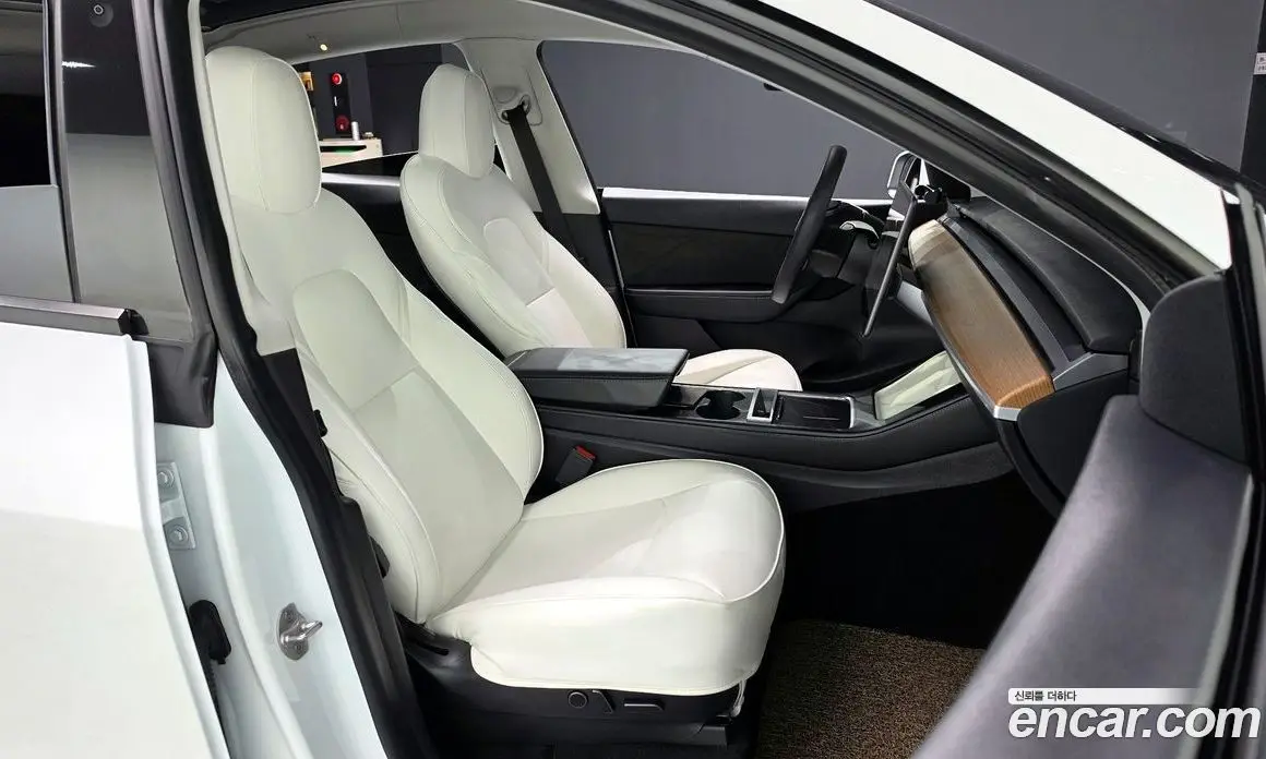 Tesla Model Y 2021 0.2 автомат (гидро), фото 15