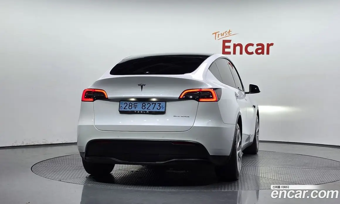 Tesla Model Y 2021 0.2 автомат (гидро), фото 3