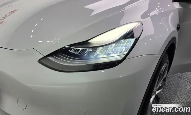 Tesla Model Y 2021 0.2 автомат (гидро), миниатюра 7
