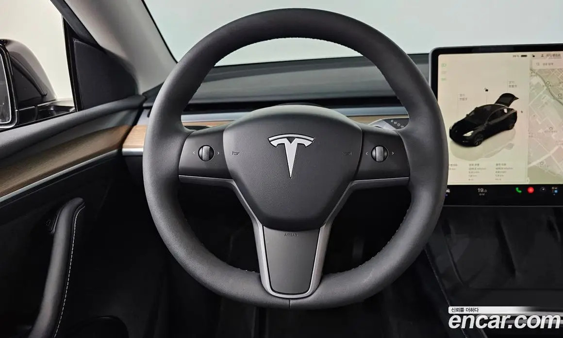 Tesla Model Y 2024 0.2 автомат (гидро), фото 17 Tesla Model Y 2024 0.2 автомат (гидро), фото 17