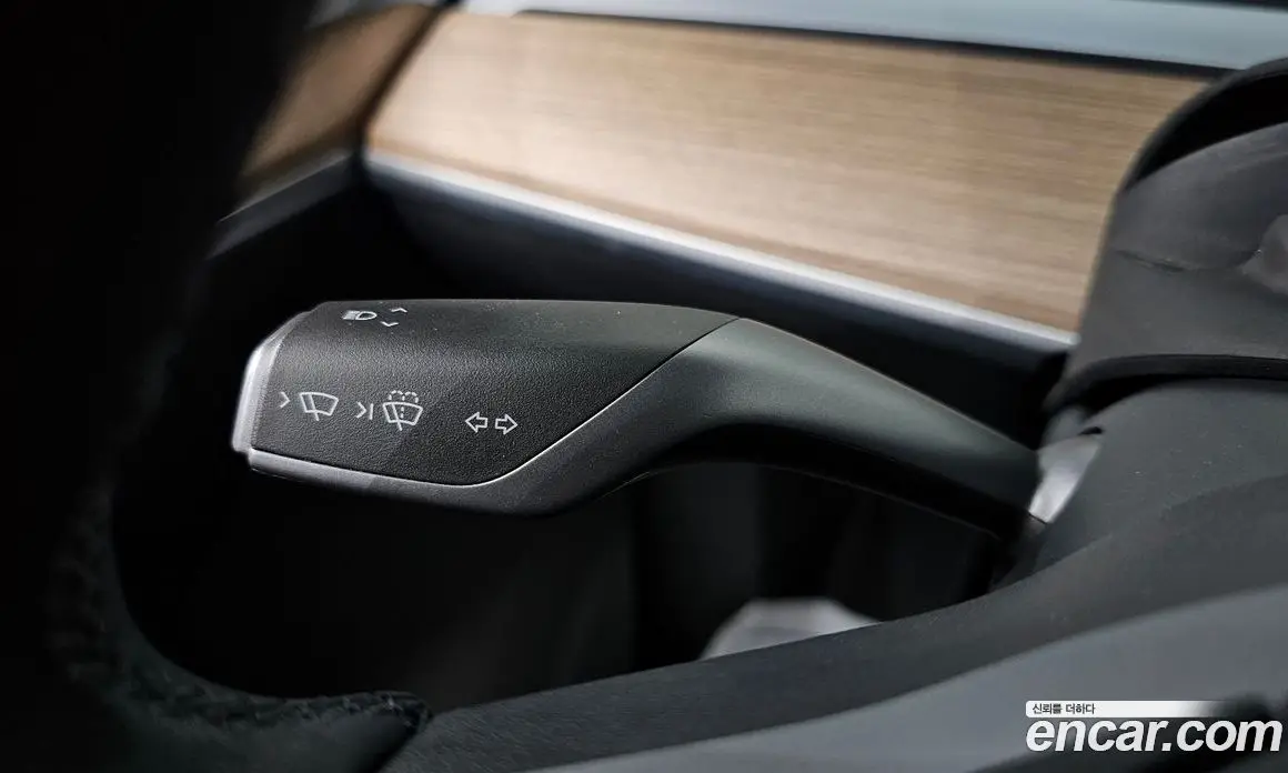 Tesla Model Y 2024 0.2 автомат (гидро), фото 31 Tesla Model Y 2024 0.2 автомат (гидро), фото 31