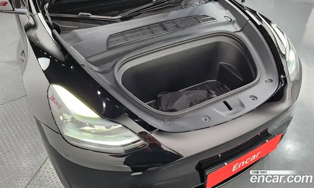 Tesla Model Y 2024 0.2 автомат (гидро), миниатюра 5 Tesla Model Y 2024 0.2 автомат (гидро), миниатюра 5