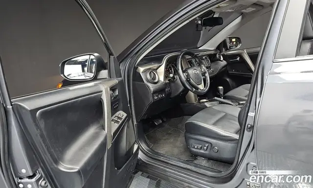 Toyota RAV4 2015 2.5 автомат (гидро), миниатюра 10 Toyota RAV4 2015 2.5 автомат (гидро), миниатюра 10