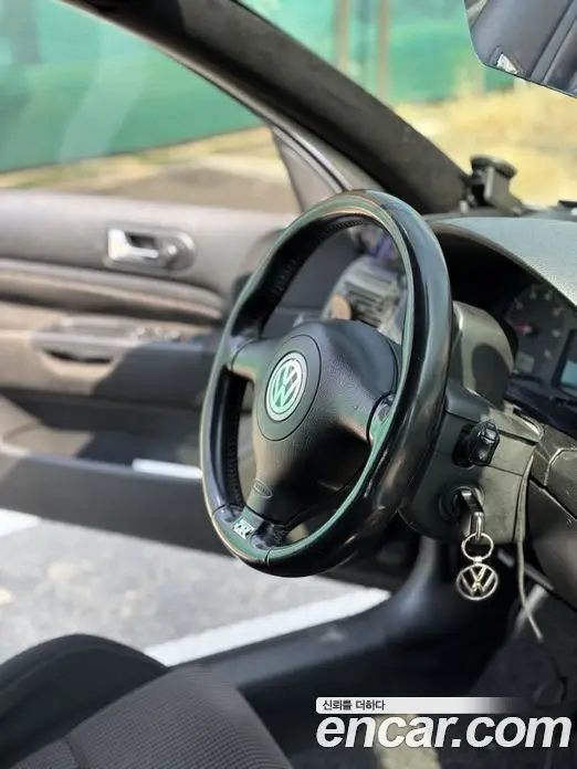 Volkswagen Golf 2003 1.8 механика, миниатюра 10