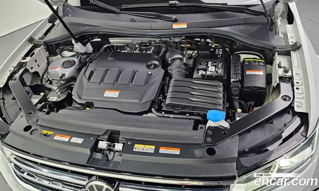 Volkswagen Tiguan 2024 2.0 автомат (гидро), миниатюра 5