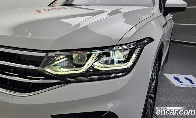 Volkswagen Tiguan 2024 2.0 автомат (гидро), миниатюра 7