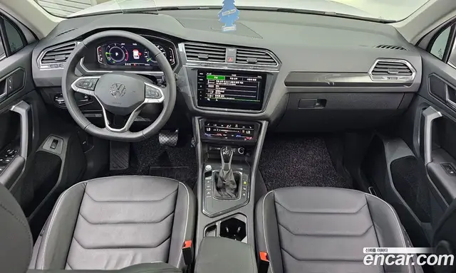 Volkswagen Tiguan 2024 2.0 автомат (гидро), миниатюра 9