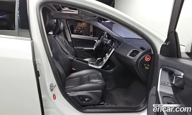 Volvo S60 2017 2.0 автомат (гидро), миниатюра 12