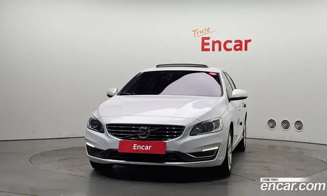 Volvo S60 2017 2.0 автомат (гидро), миниатюра 3