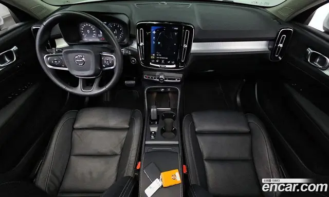 Volvo XC40 2020 2.0 автомат (гидро), миниатюра 7