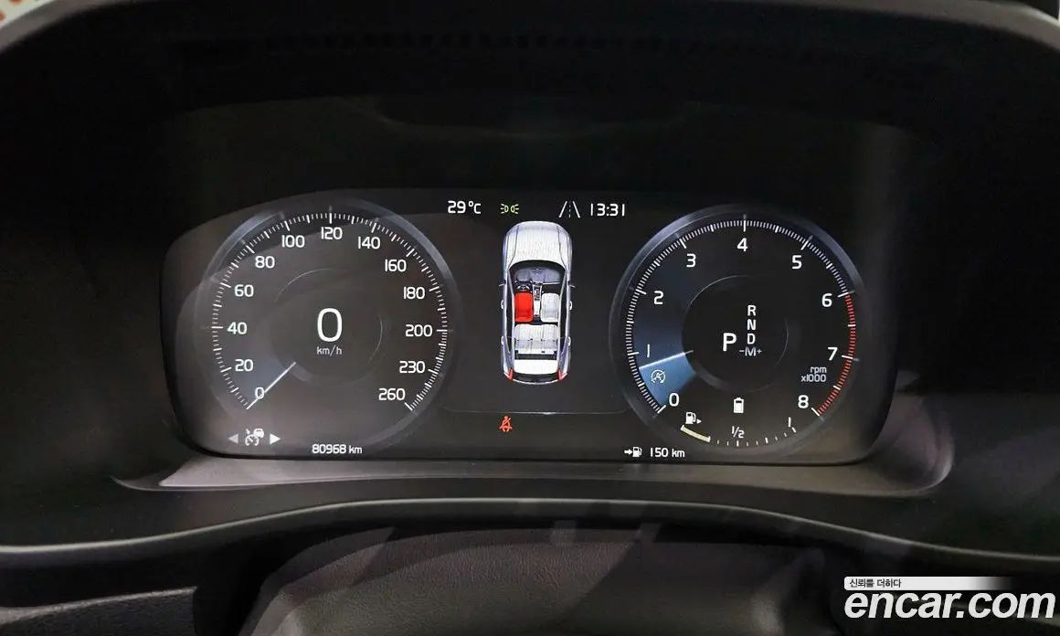 Volvo XC40 2020 2.0 автомат (гидро), фото 8