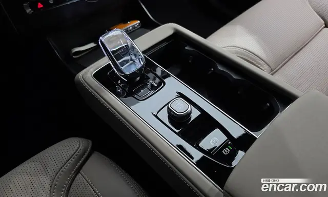 Volvo XC90 2026 2.0 автомат (гидро), миниатюра 9