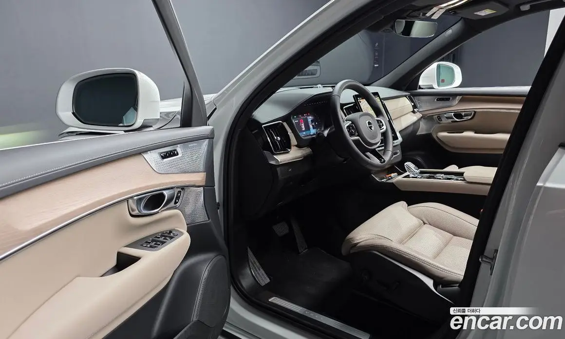 Volvo XC90 2026 2.0 автомат (гидро), фото 10