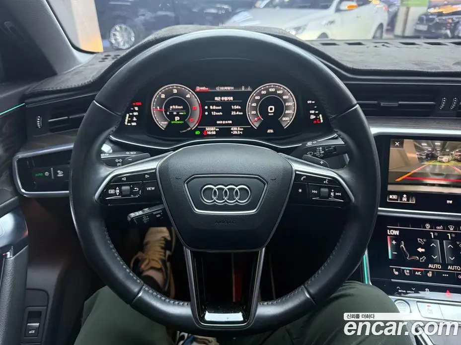 Audi A6 2020 2.0 автомат (гидро), фото 18