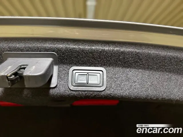 Audi A6 2020 2.0 автомат (гидро), миниатюра 6