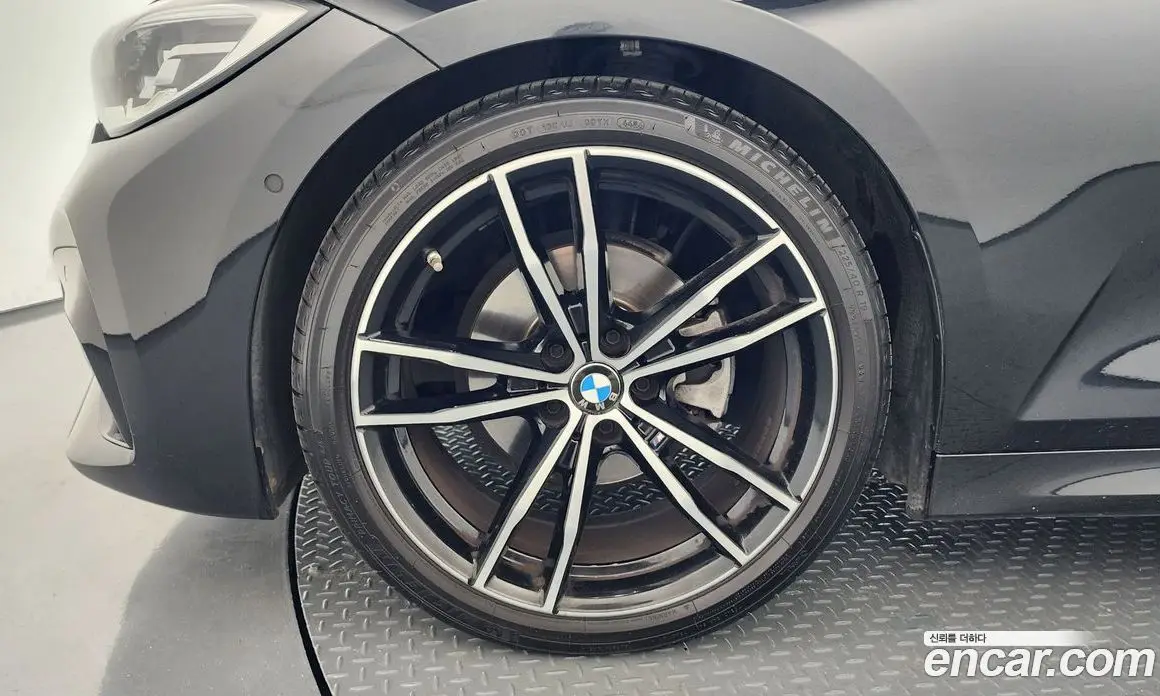 BMW 3 серия 2022 2.0 автомат (гидро), фото 5
