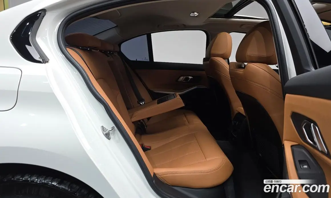 BMW 3 серия 2023 2.0 автомат (гидро), фото 16