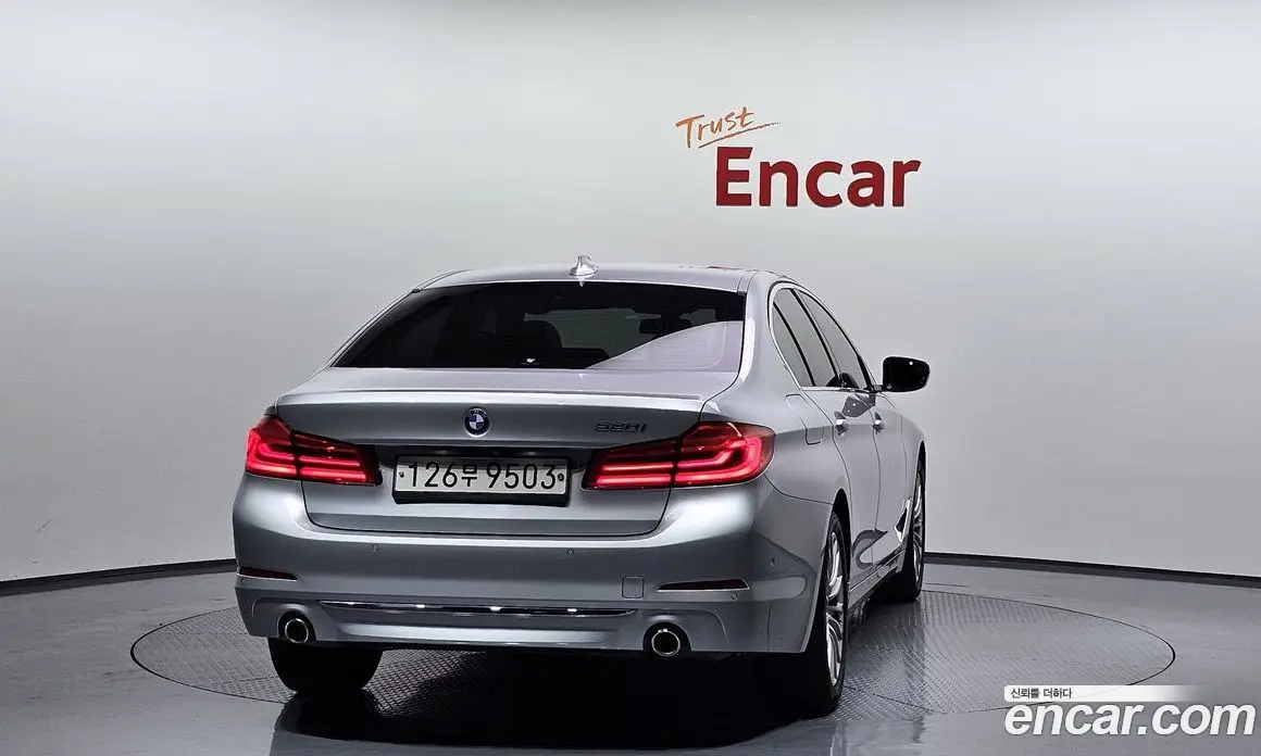 BMW 5 серия 2020 2.0 автомат (гидро), фото 4