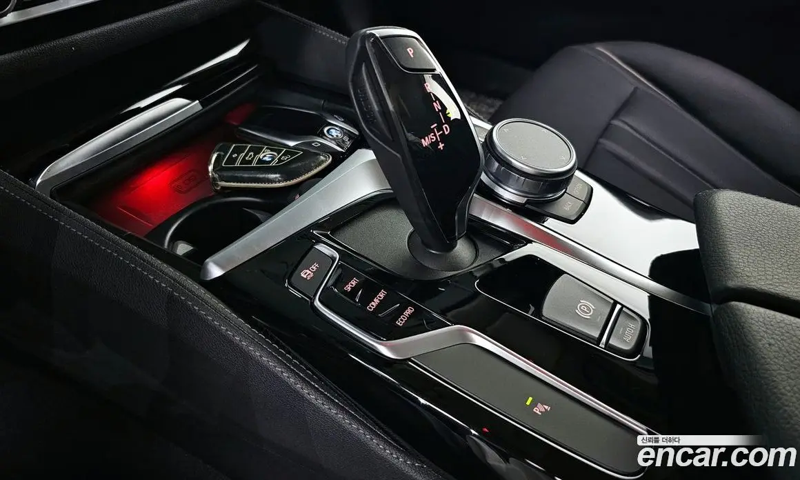 BMW 5 серия 2020 2.0 автомат (гидро), фото 9