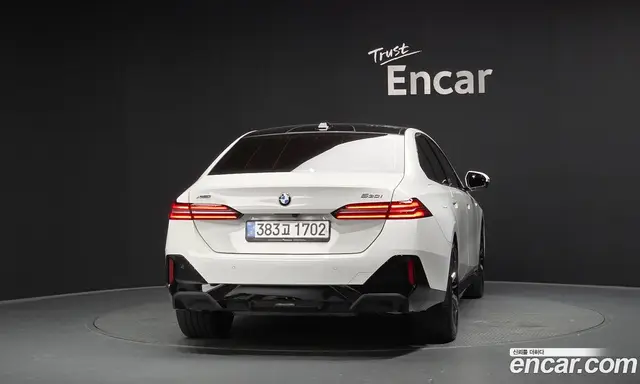 BMW 5 серия 2025 2.0 автомат (гидро), миниатюра 3