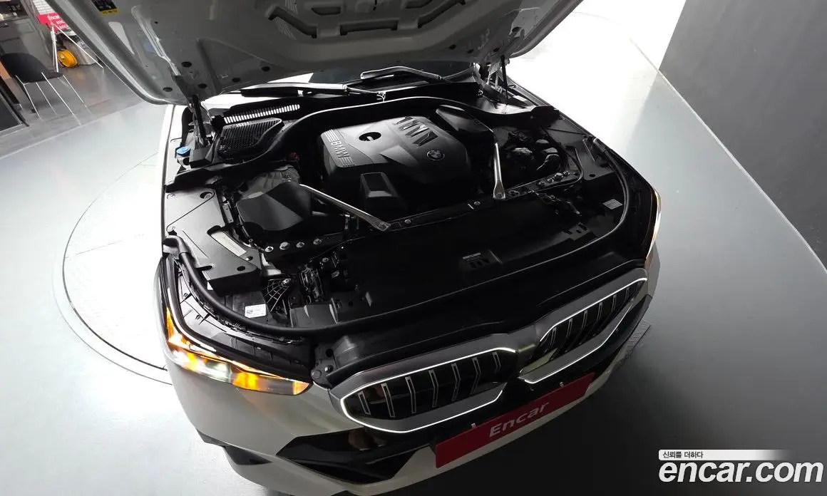 BMW 5 серия 2025 2.0 автомат (гидро), фото 5